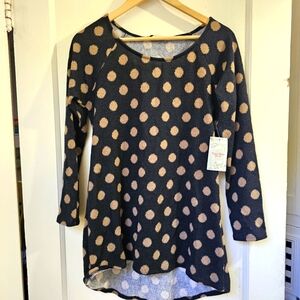 NWT•Black and tan polka dot maternity top (XL)